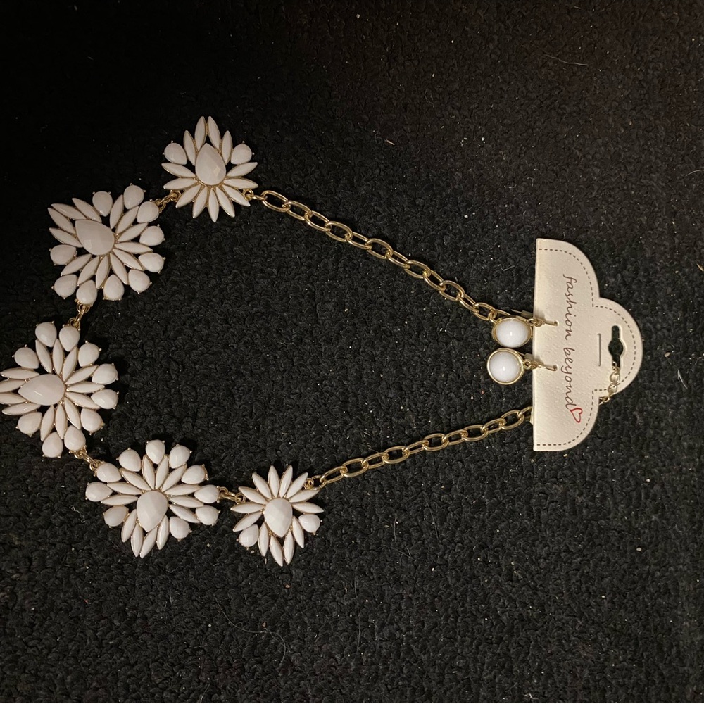 White Floral Necklace